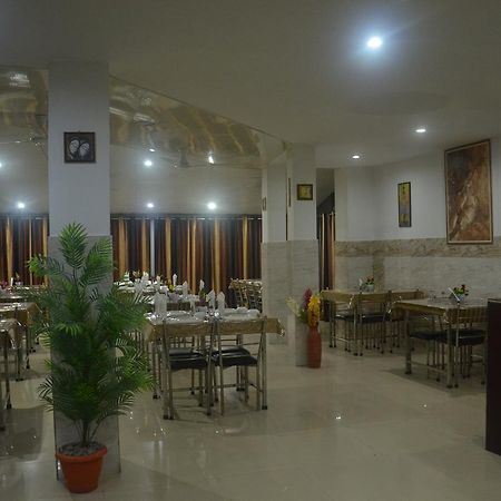 Corbett Hill Resort By Opensky Lansdowne Esterno foto
